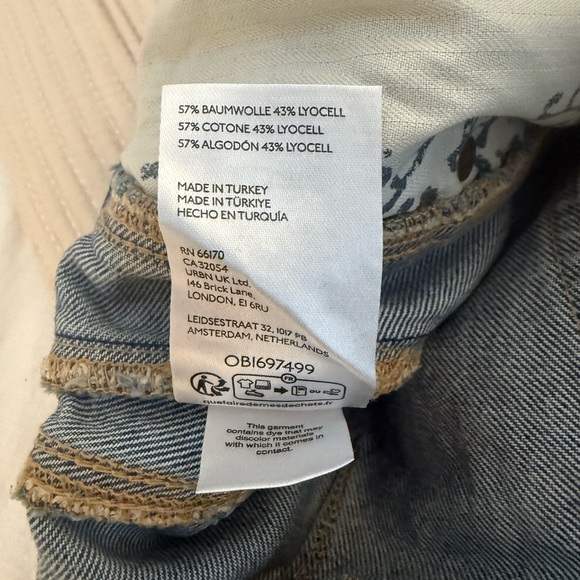 We The Free Good Luck Mid Rise Barrel Jeans in Ultra Light Beam Size 27 - Picture 8 of 15